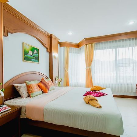 อาร์เค เกสท์เฮ้าส์ Hotel Patong ภายนอก รูปภาพ