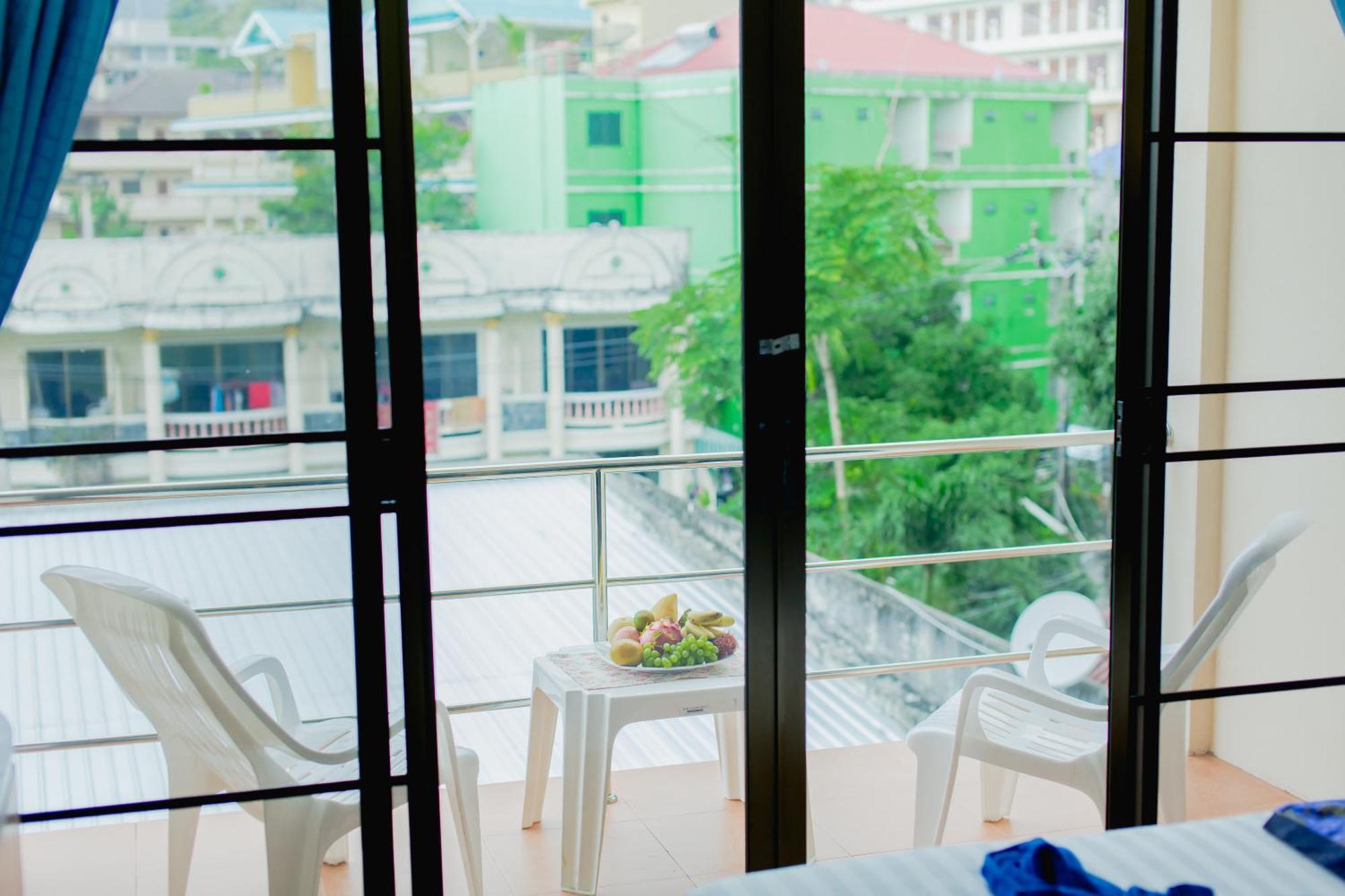 อาร์เค เกสท์เฮ้าส์ Hotel Patong ภายนอก รูปภาพ