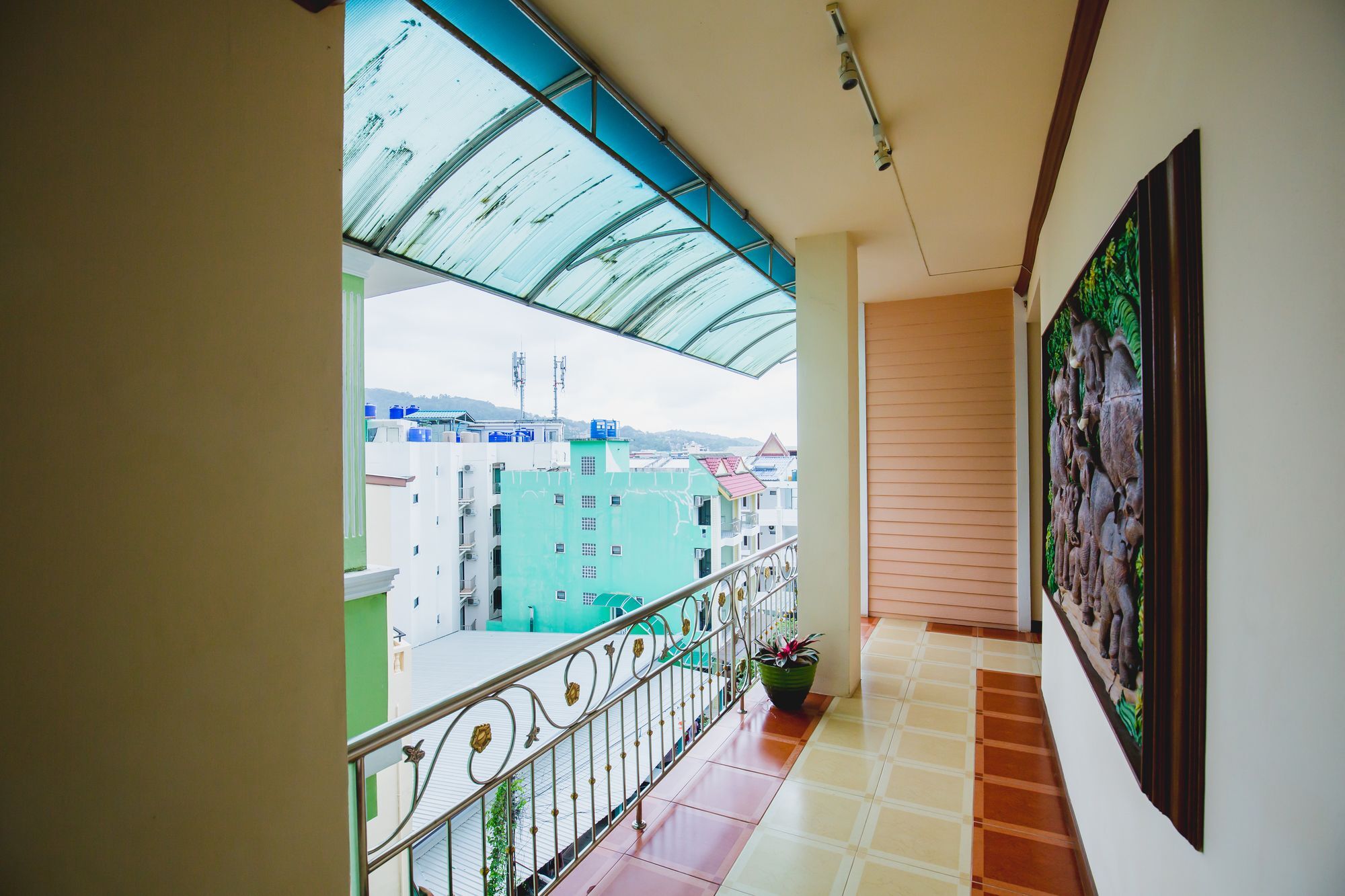 อาร์เค เกสท์เฮ้าส์ Hotel Patong ภายนอก รูปภาพ