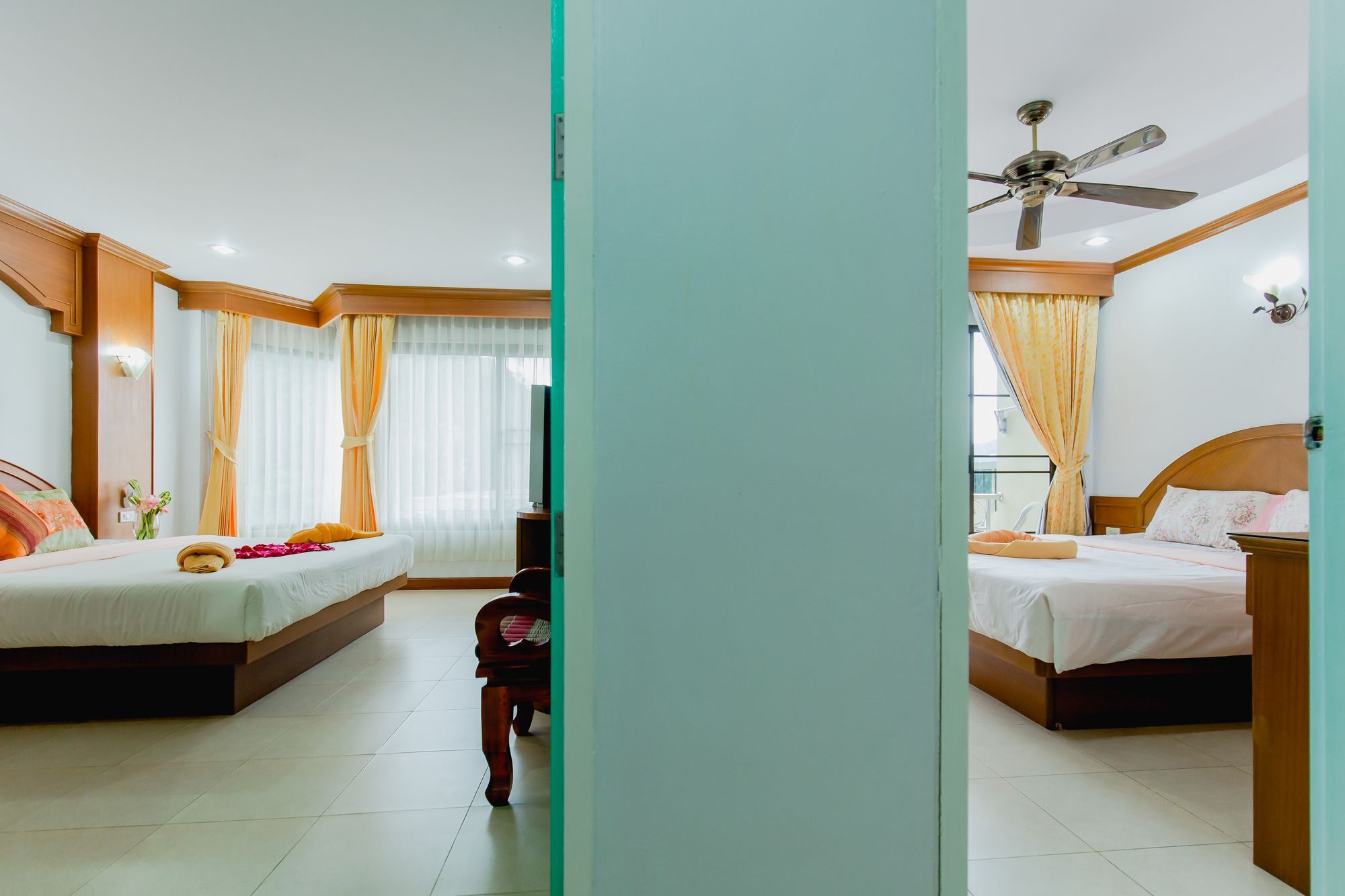 อาร์เค เกสท์เฮ้าส์ Hotel Patong ภายนอก รูปภาพ